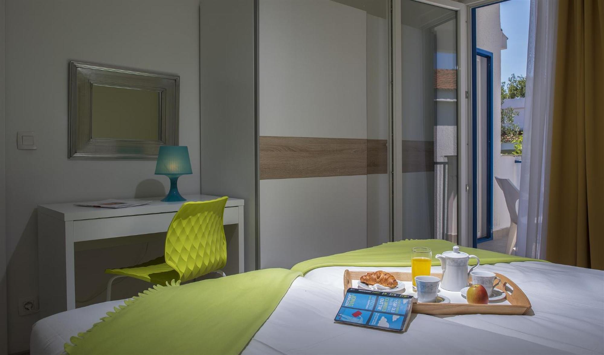 Aminess Vival Port9 Residence Korčula Zimmer foto